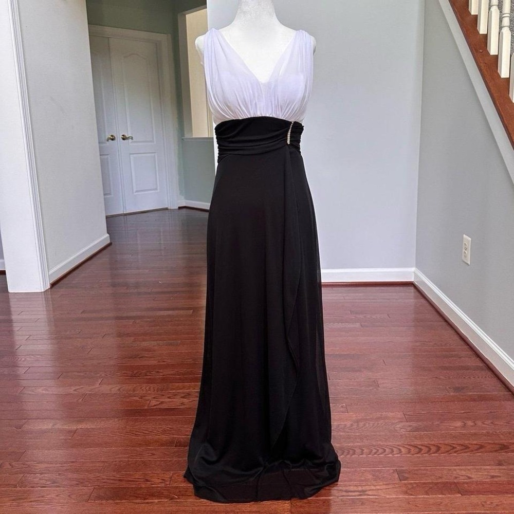 Vintage Y2K Feminine Halter Formal Black White Gown Dress Cache Sexy R&M Zara